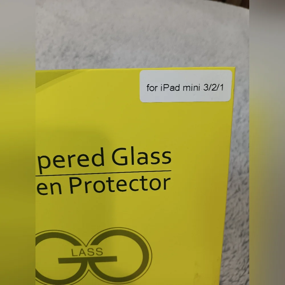 Tempered Glass screen protector for iPad mini 3/2/1. new in package